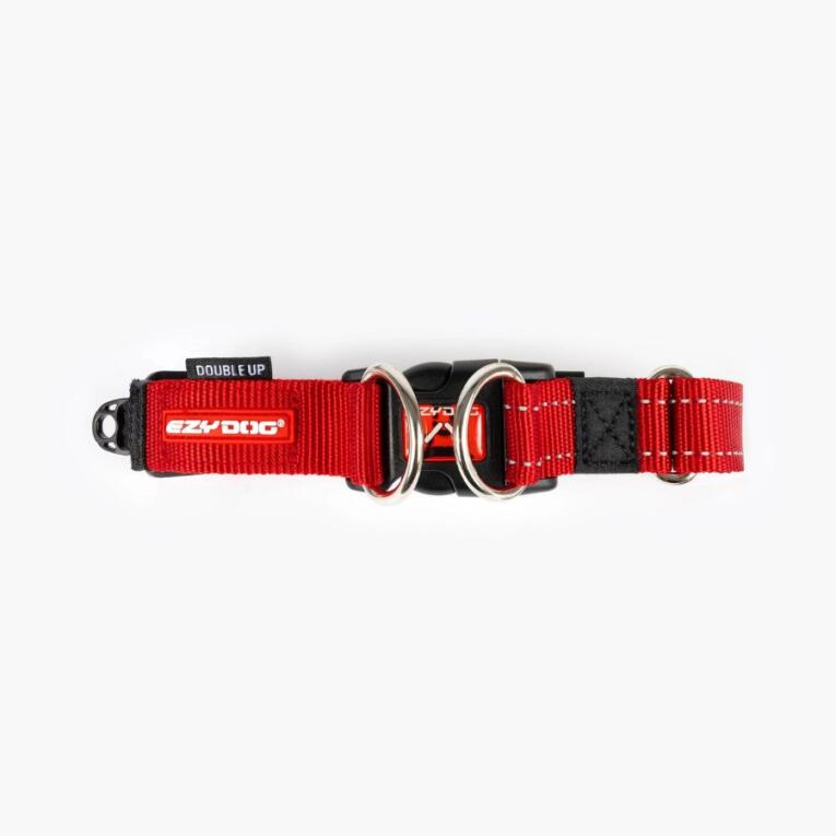A coleira EsyDog Double Up Vermelho oferece um conforto e um resistencia acima do normal.