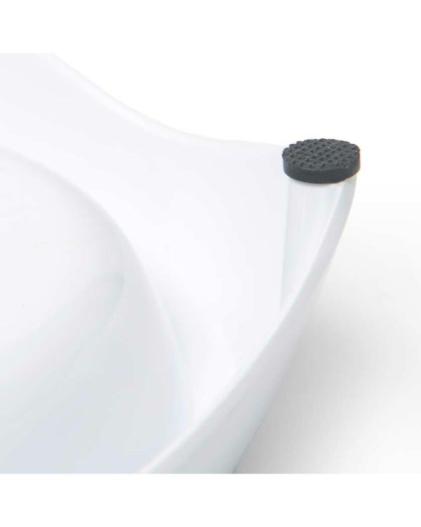 O Prato Catit Pixi em aço inox está disponível com em dois modelos.