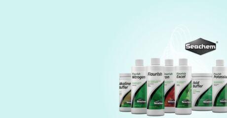 Gama de produtos Seachem para aquários plantados — fertilizantes e suplementos com fundo azul claro.