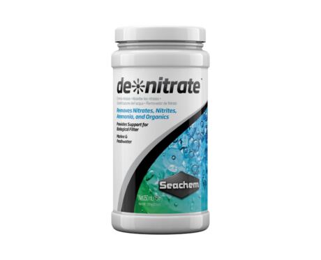 Seachem de*Nitrate é um material econômico, natural e poroso com distribuição de poros e geometria que promove tanto a nitrificação aeróbica nos primeiros milímetros de profundidade quanto a desnitrificação anaeróbica no núcleo.