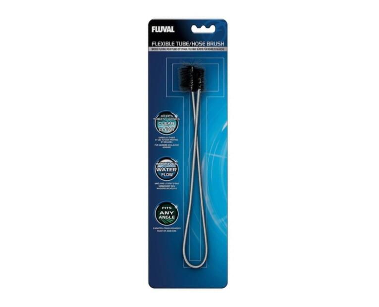 A Escova Flexível Fluval para Mangueiras é um acessório essencial para manter o seu aquário em perfeitas condições.